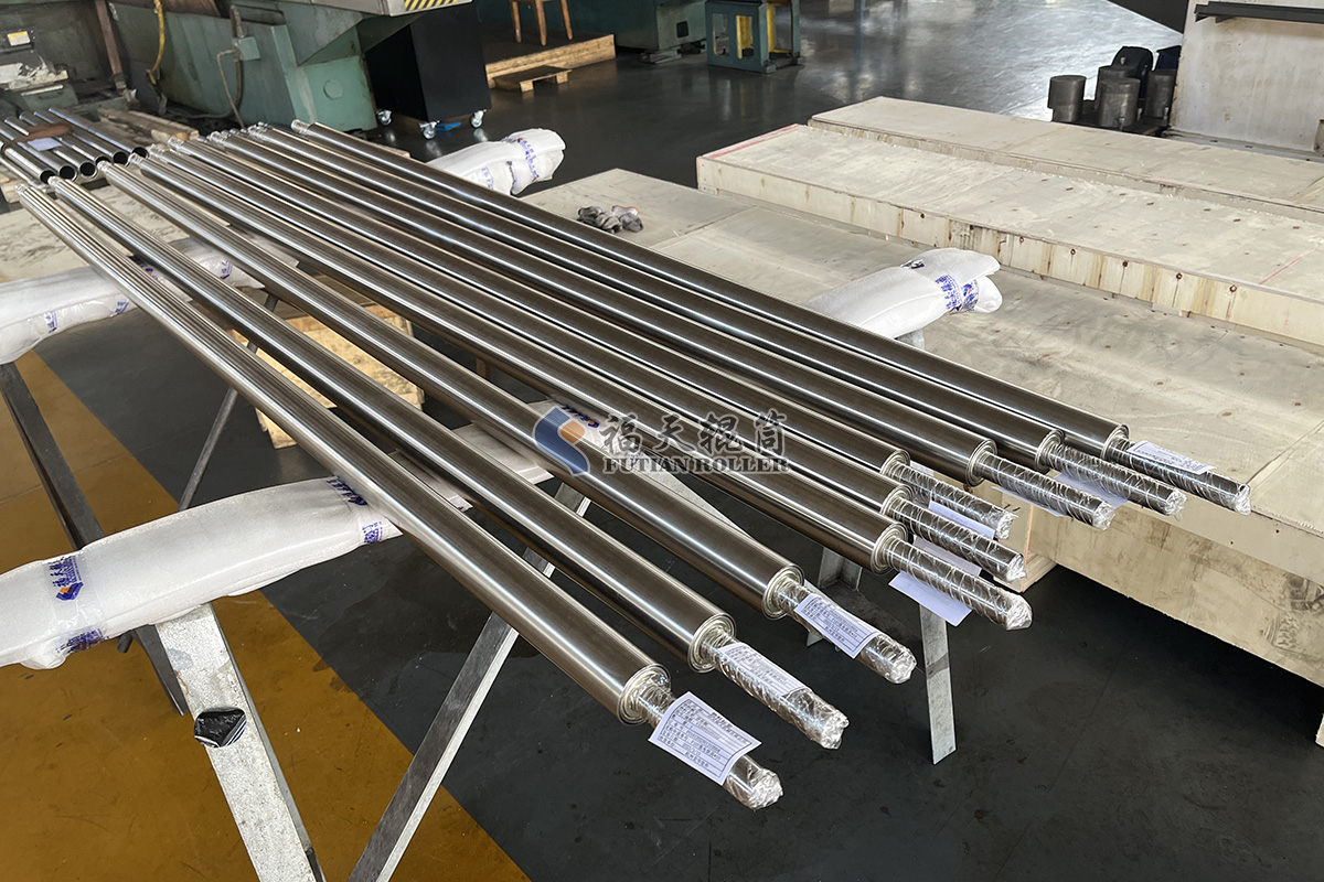 福天輥筒對浙江數(shù)碼印花機(jī)公司出貨一批鍍鉻輥1.jpg