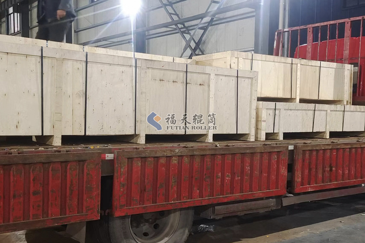 農(nóng)業(yè)機械公司出貨一批輥軸3.jpg